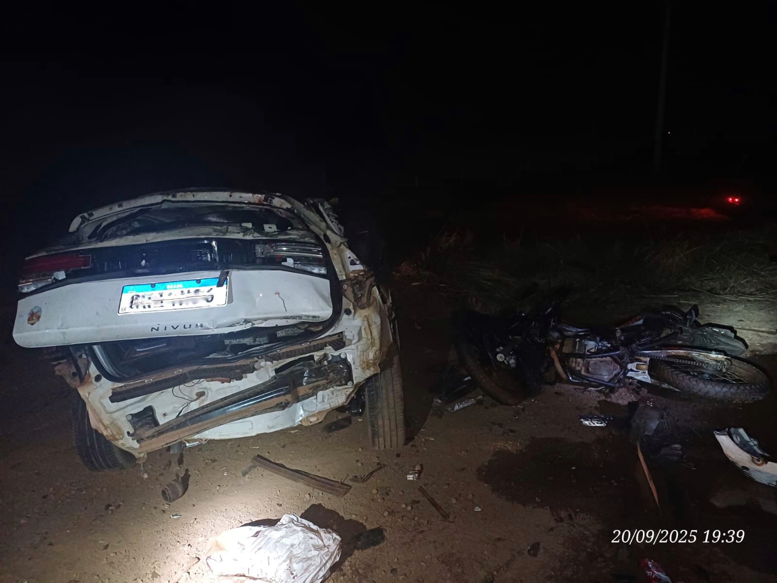 Oito pessoas morrem em acidente grave na BR-153 em Campinorte (GO)