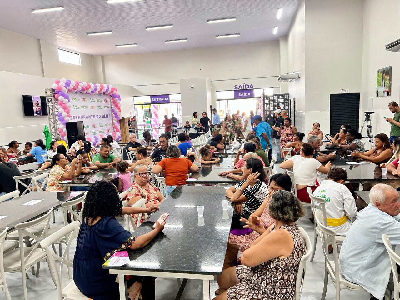 Restaurante do Bem, um programa social destinado a saciar a fome de pessoas com menos condições financeiras