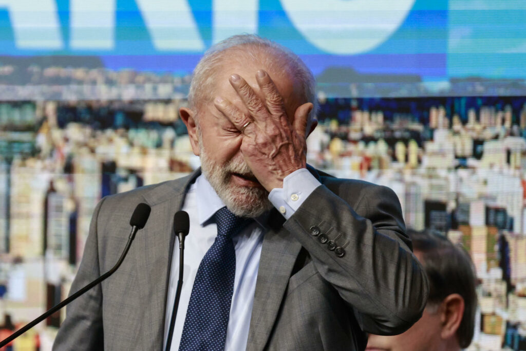 Meio/Ideia: Lula é desaprovado por 50% e aprovado por 47%