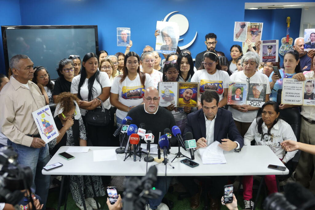 Venezuela anuncia 379 solturas após aprovação da Lei de Anistia