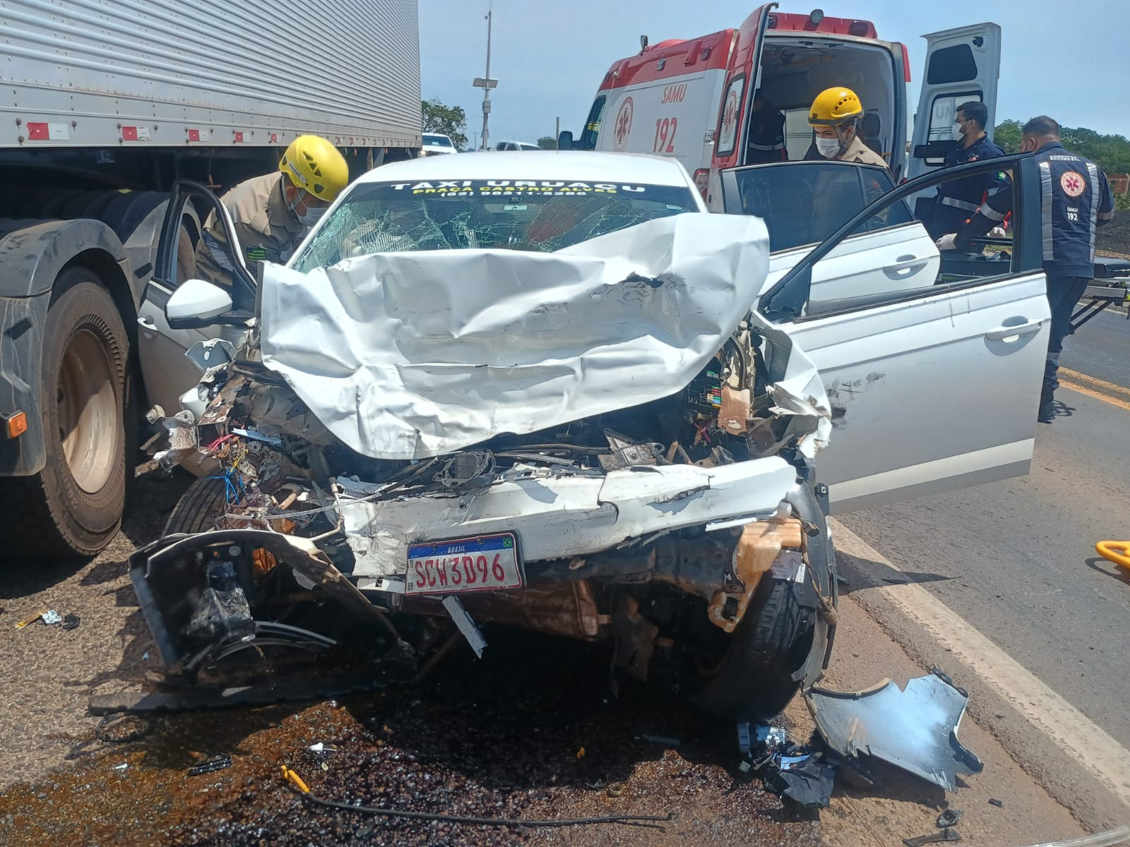 Acidente Grave na BR-153 em Uruaçu: Taxista Morre e Passageiro Fica Gravemente Ferido