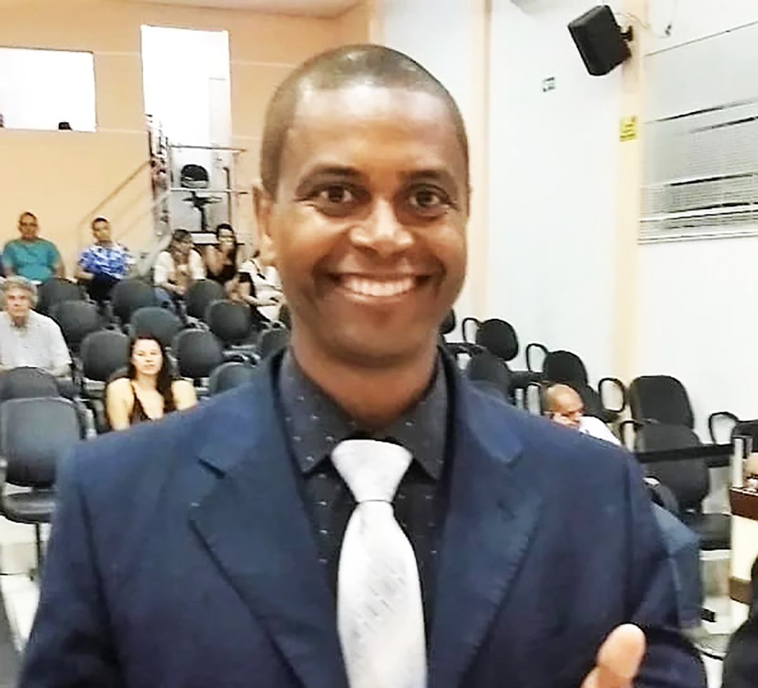 BOMBA: Mais um secretário do prefeito Machadinho pede demissão em Uruaçu