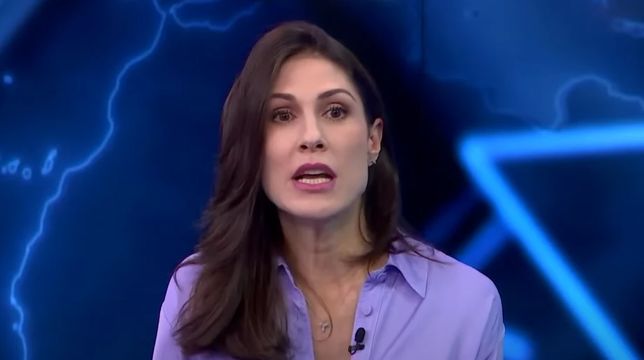 Marina Helena usa camiseta pedindo impeachment de Moraes