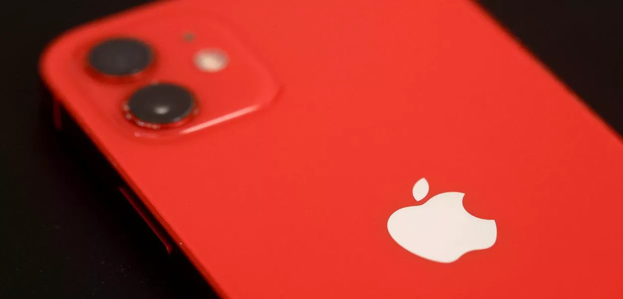 Receita Federal promove novo leilão com iPhone a partir de R$ 300 e carros por R$ 7,2 mil