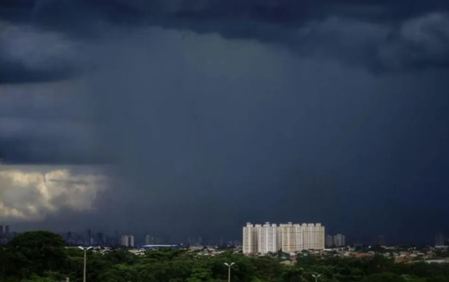 Goiás tem previsão de chuvas mais regulares; temperaturas podem cair até 5 ºC no fim de semana