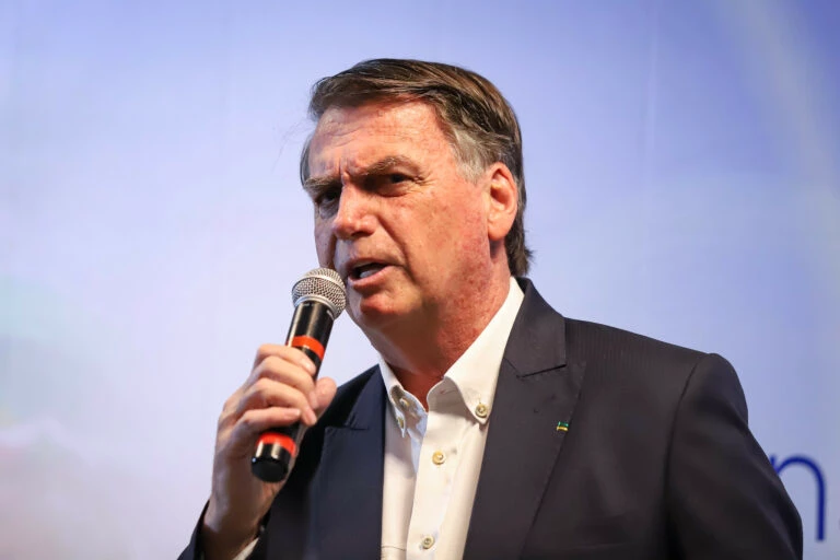 Joias: Defesa de Jair Bolsonaro se pronuncia sobre indiciamento