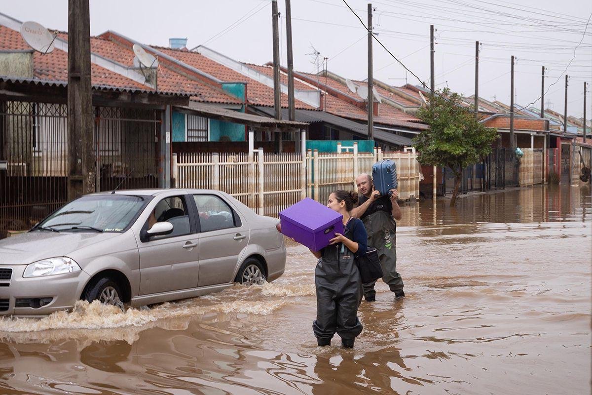 RS entra em alerta máximo para nova alta dos rios: “Mais destruição”