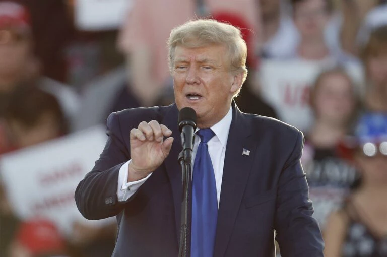 Trump diz crer que vai ser mais fácil vencer Kamala do que Biden
