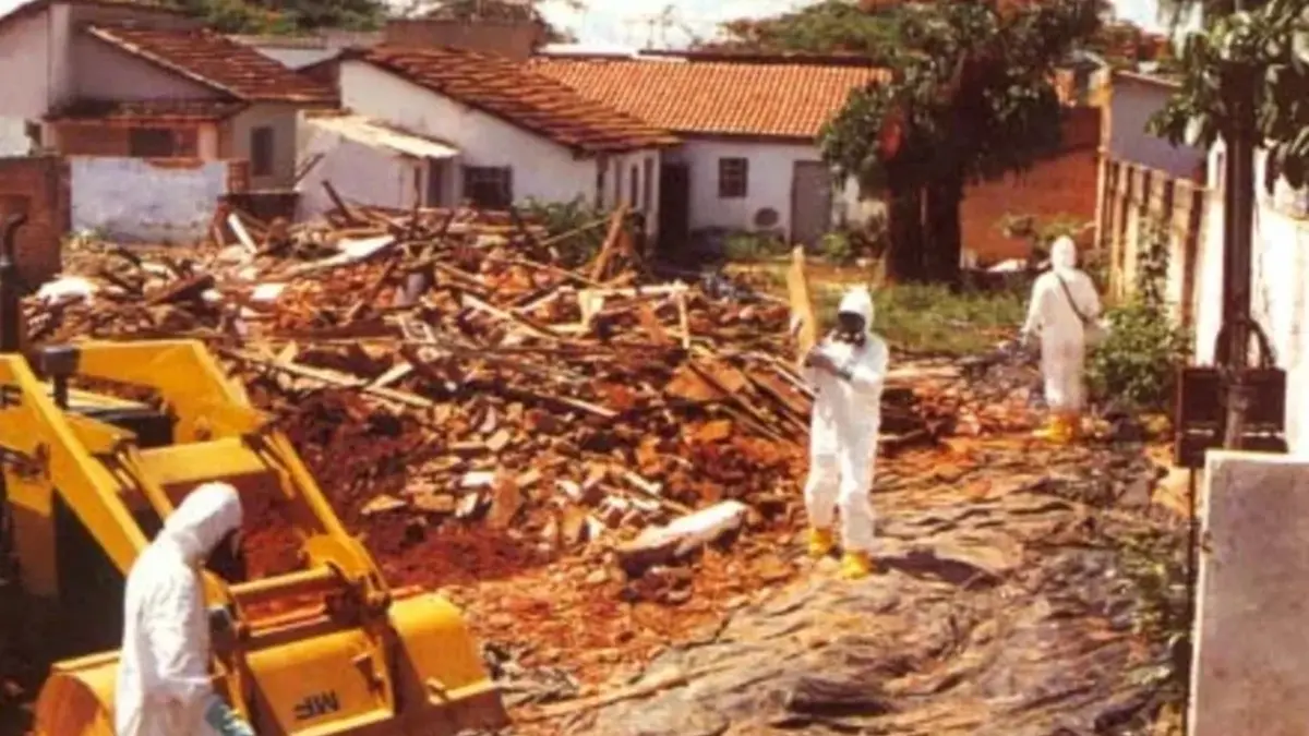 Césio-137: local onde cápsula foi aberta em 1987 é fechado para evitar estacionamento em Goiânia