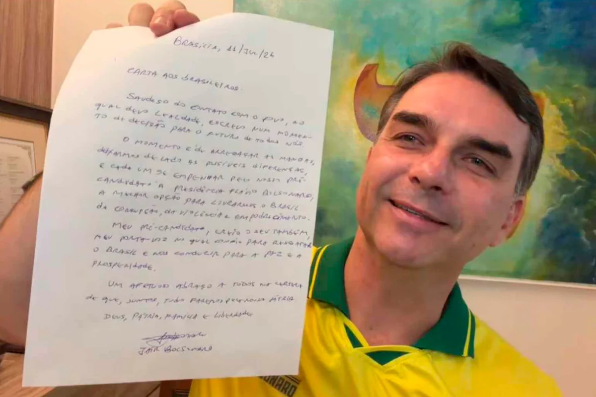 Bolsonaro é perseguido político ao qual negam o direito de ver o filho