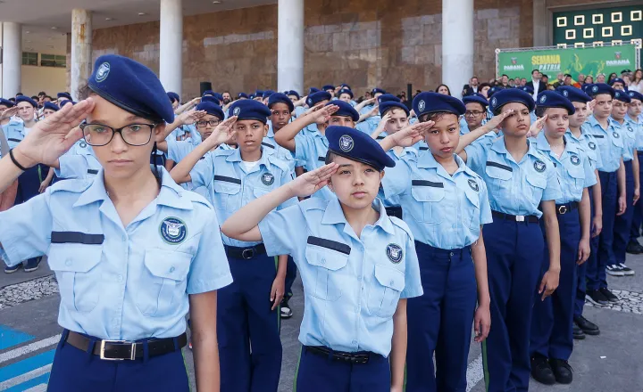Escolas cívico-militares: a esquerda não deve gostar de pobre