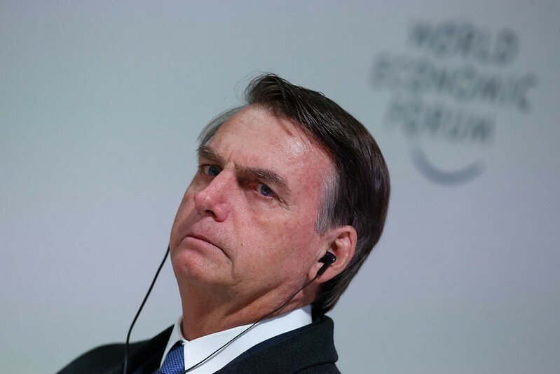Bolsonaro avisa ao Supremo que ficará em silêncio na PF