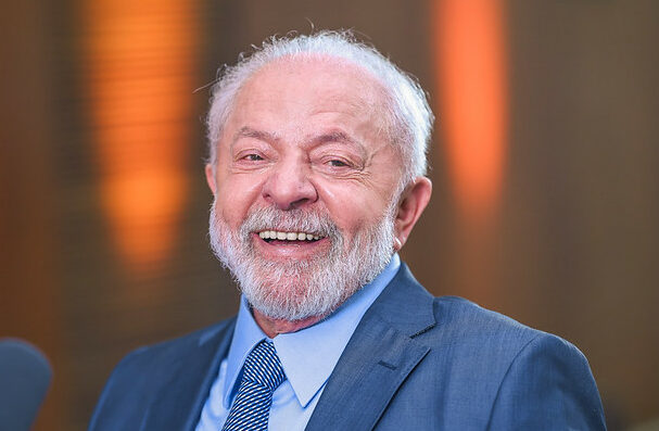 Em São Paulo, Lula diz que não é “doido de brigar com Trump”