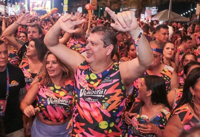 Ministro de Lula vai a carnaval e paga diárias com verba pública