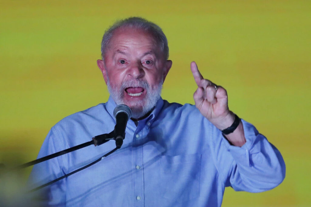 ‘Flopou’: Lula se irrita e culpa seu ministro por fiasco no 1º de Maio