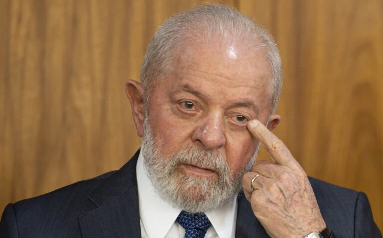 Rejeição a Lula cresce entre os evangélicos, chegando a 62%