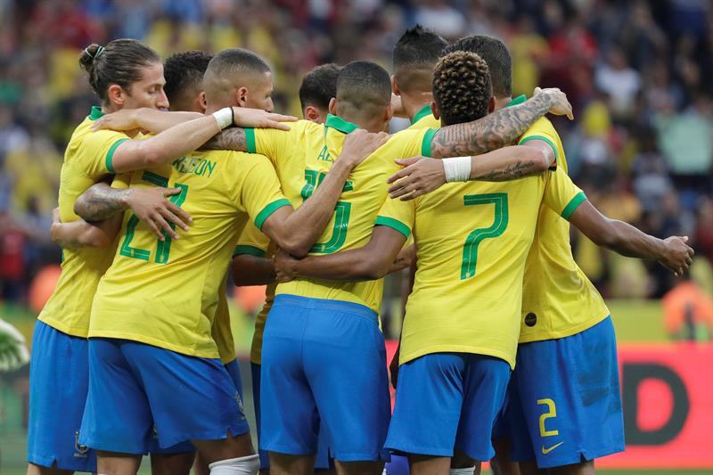 CBF se pronuncia sobre possível nova camisa vermelha da Seleção