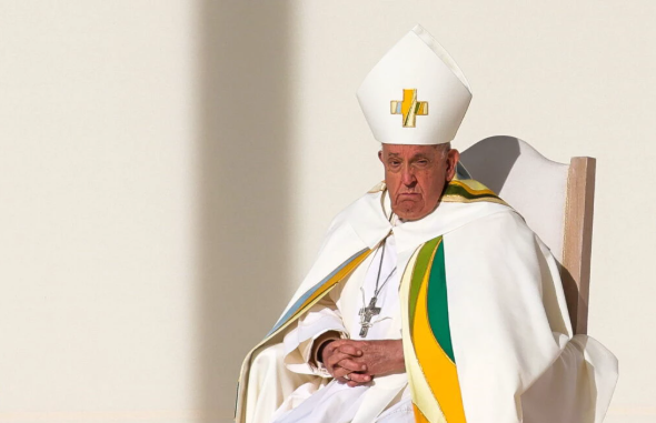 Papa expõe detalhes da infância e adolescência em autobiografia