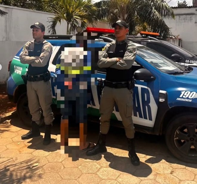 Polícia prende suspeito de tráfico de drogas em Uruaçu