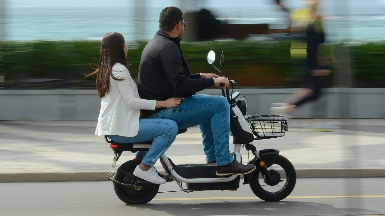 Câmara de Uruaçu debate regras para ciclomotores, bicicletas elétricas e patinetes