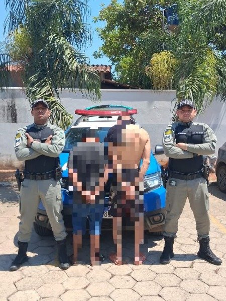 Homens presos por roubo mediante ameaça em São Luiz do Norte