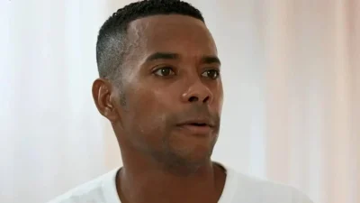 Defesa do ex-jogador Robinho tenta um novo recurso após condenação na Itália. Foto: Reprodução - Record