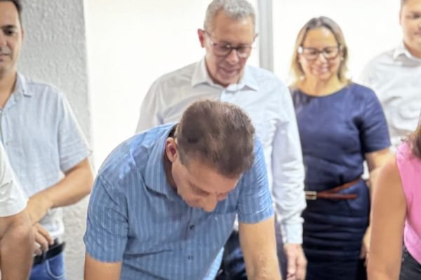 86900442-6592-401e-ad66-11c1664a70f2