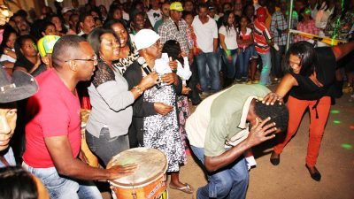 Festa-do-caju