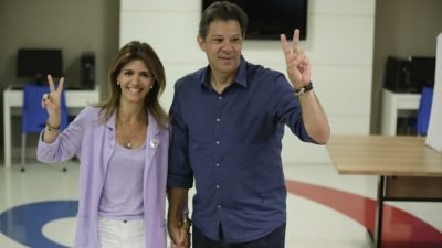 Haddad-e-a-esposa-Ana-Estela-durante-o-segundo-turno-das-eleicoes-de-2018-e1716904706759-1024x637-1