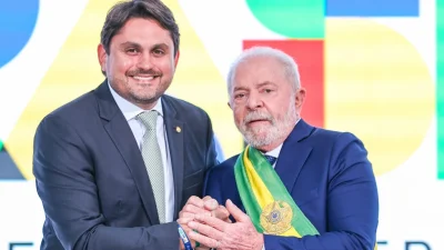 Lula-ao-lado-do-ministro-Juscelino-Filho-e1678107287395-1024x669