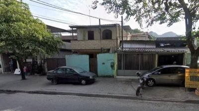 adolescente-mata-pais-a-martelada-incendeia-quarto-e-e-apreendido-apos-acionar-policia--2114527-article